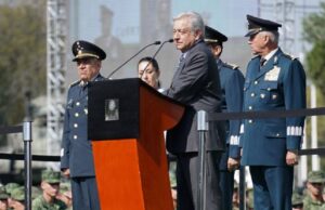 AMLO Resalta Apoyo A Fuerzas Armadas