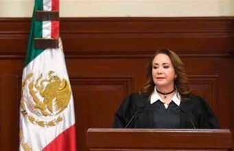 Yasmín Esquivel denuncia campaña en su contra ante acusación de plagio en tesis
