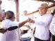 Alfonso Durazo entrega escrituras y apoyos en el sur de Sonora