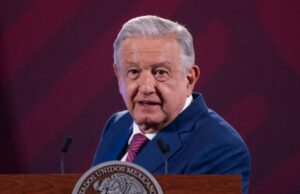 Perú declara “persona non grata” a AMLO