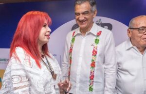 Américo Villarreal y Layda Sansores firman un convenio para impulsar el desarrollo energético.