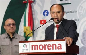 Diputado de Morena presenta denuncia ante la FGR contra Xóchitl Gálvez