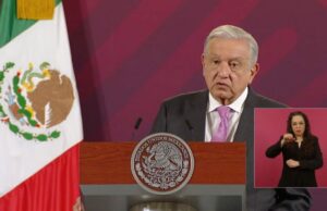 AMLO advierte que ministros de la SCJN preparan estrategia para “evitar perder sus privilegios”