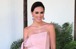 Jacqueline Bracamontes publicó una fotografía en la que se le ve el vientre abultado