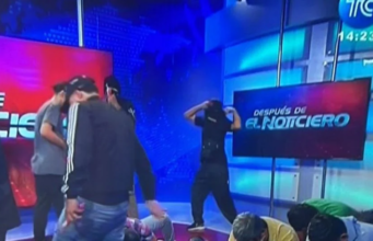Grupo armado Irrumpe en TC televisión de Ecuador: Amenazas, disparos y caos en medio del caos criminal
