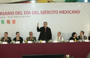 El gobernador Américo Villarreal Anaya encabezó la conmemoración del 111 aniversario del Día del Ejército Mexicano
