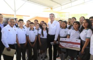 Con una inversión de 197 millones de pesos, el Gobernador Américo Villarreal invirtió apoyos para la educación básica