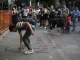 Alrededor de 50 personas se manifestaron este sábado frente a la embajada de Ecuador en México contra la irrupción de las fuerzas de seguridad ecuatorianas.