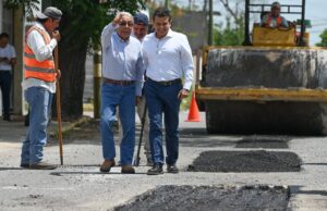 Aplicará Municipio más 3,500 m2 de asfalto en bacheo.VIDEO