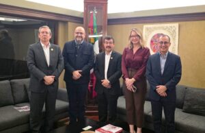 Gestiona rector acuerdos para fortalecer crecimiento de la UAT