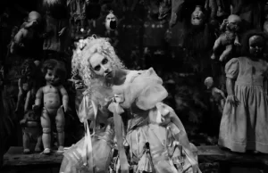 Lady Gaga y Tim Burton dan vida a ‘The Dead Dance’ en la mística Isla de las Muñecas, Ciudad de México