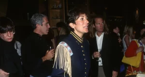 Ghislaine Maxwell intenta frenar la publicación de miles de archivos vinculados al caso Epstein