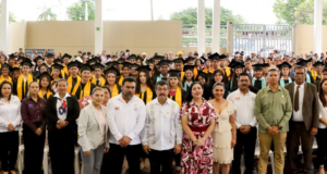 Entrega la UAT en la UAM-Mante nuevos profesionales de la salud y la educación