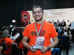 Docente de la UAT gana acreditación de la NASA tras triunfar en el Foro Estatal STEM